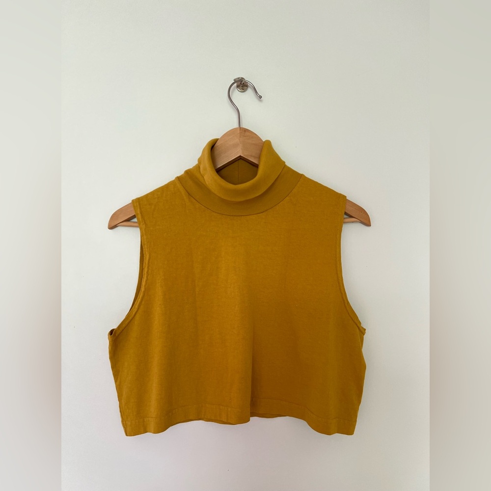 Los Angeles Apparel Garment Dye Sleeveless Turtleneck Crop Top - Picture 3 of 6